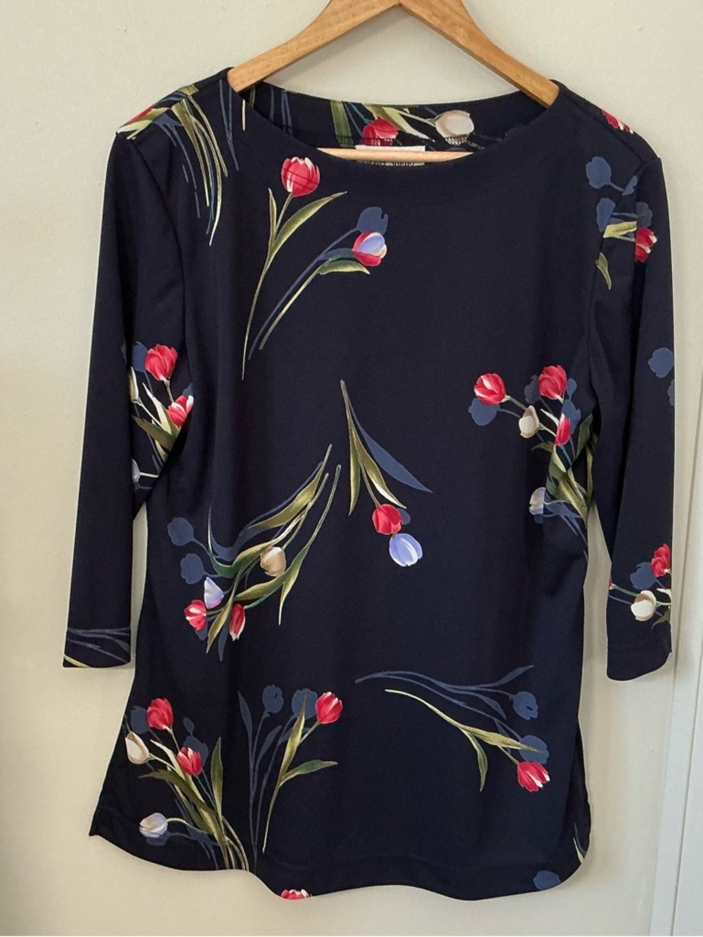Susan Graver Navy Floral 3/4 Sleeve Tunic Top - Picture 2 of 10